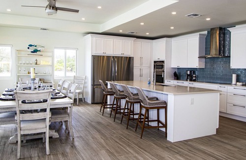Tar Bay House | Welcome to 2Hoty your Exuma beachfront luxury vacation home