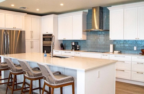 Tar Bay House | Welcome to 2Hoty your Exuma beachfront luxury vacation home