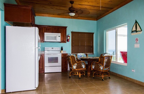 Deadmans Cay Villa | Welcome to Bahama Dreamin’ — 1 Bed/1 Bath Oceanfront Villa with Amazing Views