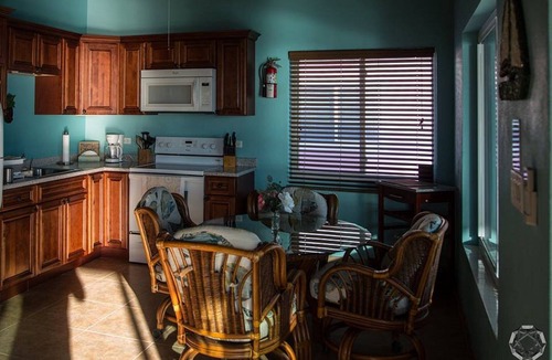 Deadmans Cay Villa | Welcome to Bahama Dreamin’ — 1 Bed/1 Bath Oceanfront Villa with Amazing Views