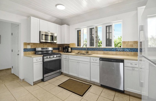 North Palmetto Point House | Welcome to Paradise at Barefoot Beach Villa!
