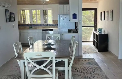 North Palmetto Point House | Welcome to Paradise at Barefoot Beach Villa!