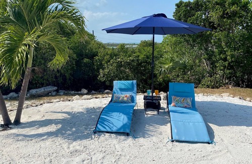 George Town House | Welcome to Serenity Hill, a private home on the island of Great Exuma, Bahamas