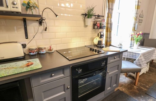 Anick House | West Wing Cottage, Hexham
