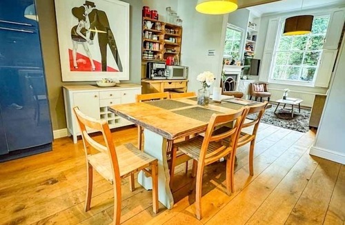 Haverstock House | Why rent a flat? Stay in a historic Victorian Cottage w/Private walled Garden