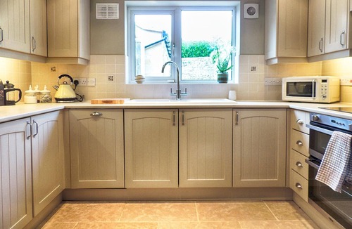 Bourton-on-the-Water Cottage | Woodbine Cotswold Cottage