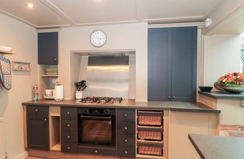 Broadway Cottage | YARN COTTAGE, pet friendly, luxury holiday cottage in Broadway