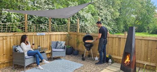 Fangfoss Ski Chalet | Yorkshire Wolds Luxury Glamping Pod - Yapham Holds Farmhouse