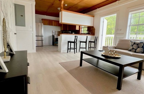 Alice Town House | Your favorite getaway place