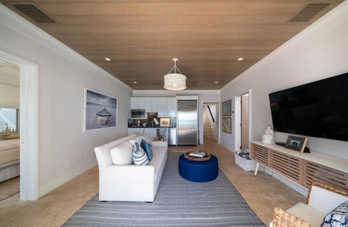George Town Villa | Your own Private Paradise