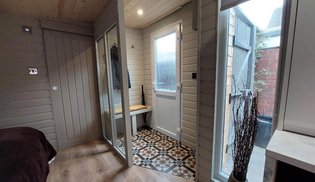 1 Bed Cosy Open Plan Apartment
