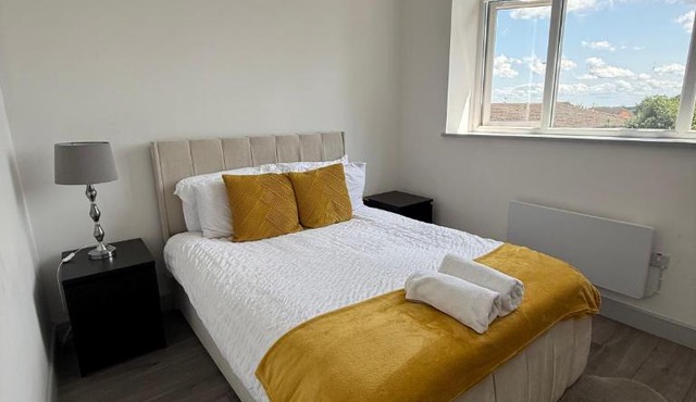 1 Bed Flat - Sleeps 2 - Pets - Parking - Wifi
