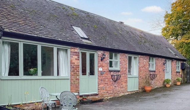 1 bedroom accommodation in Middle Mayfield, near Ashbourne