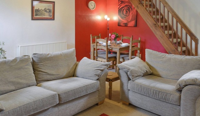 1 bedroom accommodation in Cantley, near Acle