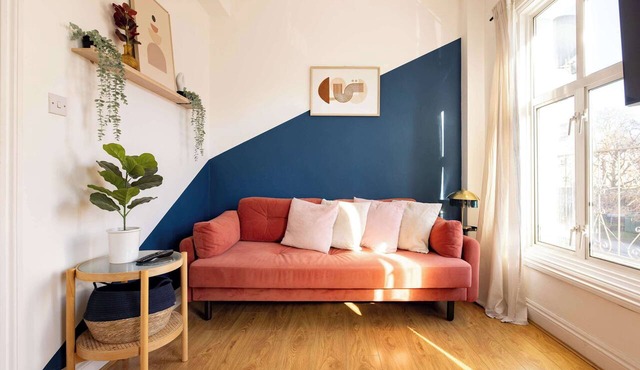 1 Bedroom Flat - Shepherds Bush