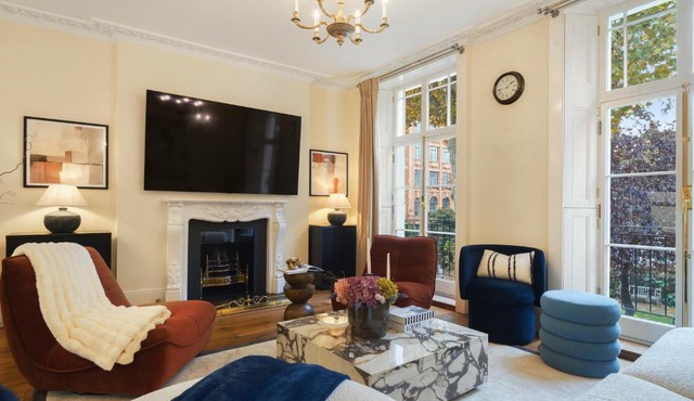 1 min to Harrods - 5Bed Hyde Park Luxury Townhouse