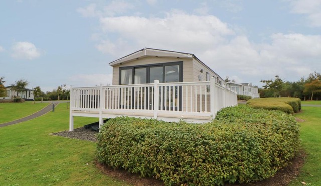 10 Cheviot View