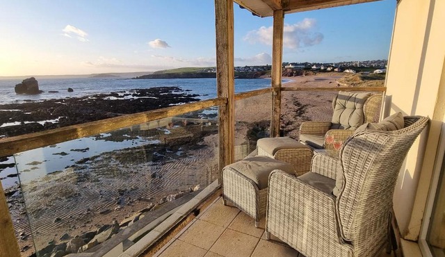 11 Thurlestone Rock