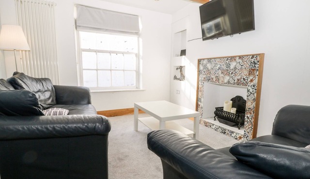 11A CHURCH STREET, pet friendly in Whitby