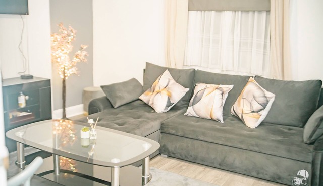 12% Discounted Glamorous flat in Shepherd’s Bush