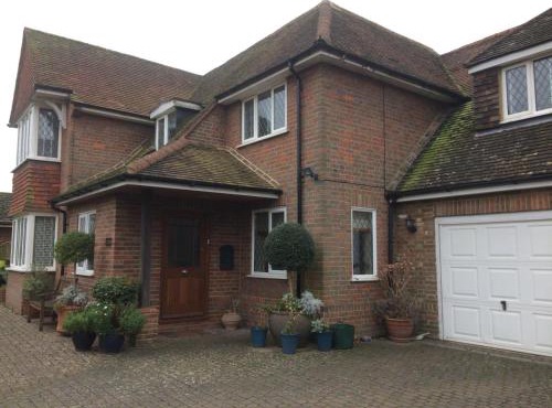 19 Bedrooms Guest Houses In Aylesbury