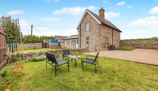 2 Bed in Berwick-upon-Tweed (oc-l32027)