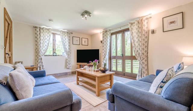 2 Bed in Bude (oc-wooww)