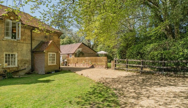 2 Bed in Landford (oc-l31877)