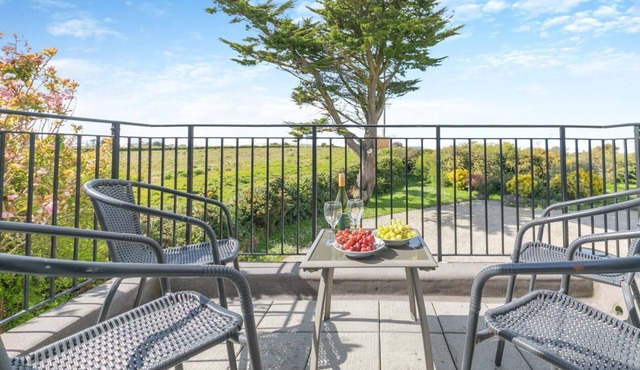 2 Bed in Padstow (oc-p00486)