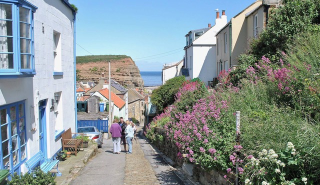 2 bedroom accommodation in Staithes, near Whitby