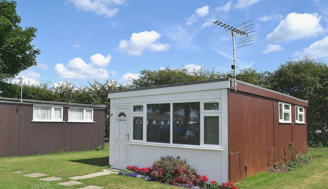 2 bedroom accommodation in Scratby, near Hemsby