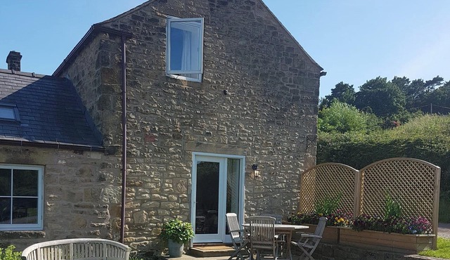 2 bedroom accommodation in Handley, near Matlock