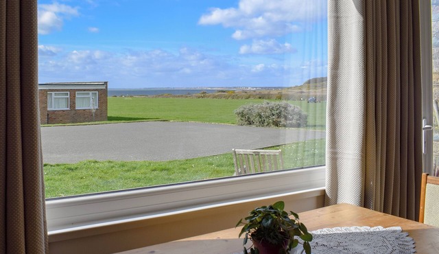 2 bedroom accommodation in Freshwater