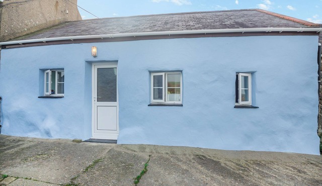 2 bedroom accommodation in Rhiw, near Aberdaron
