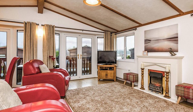 2 bedroom accommodation in Carnforth