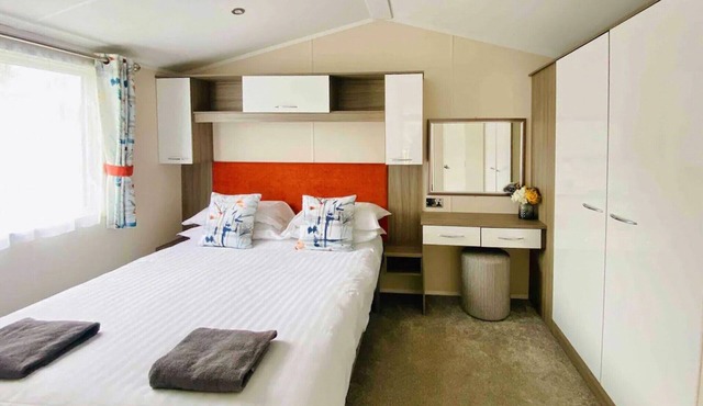 2 bedroom accommodation in Carnforth