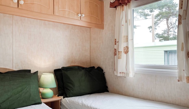 2 bedroom accommodation in Oakmere, Near Northwich