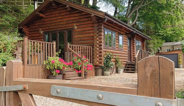 2 bedroom accommodation in Melkridge