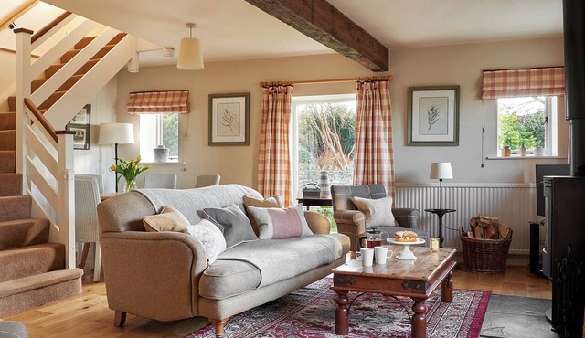 2 bedroom accommodation in Pickering
