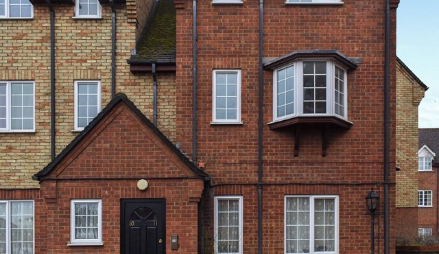 2 bedroom accommodation in Shefford