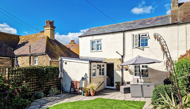 2 bedroom accommodation in Rottingdean, near Brighton