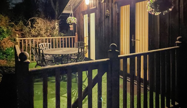 2 bedroom accommodation in Warmwell, near Dorchester