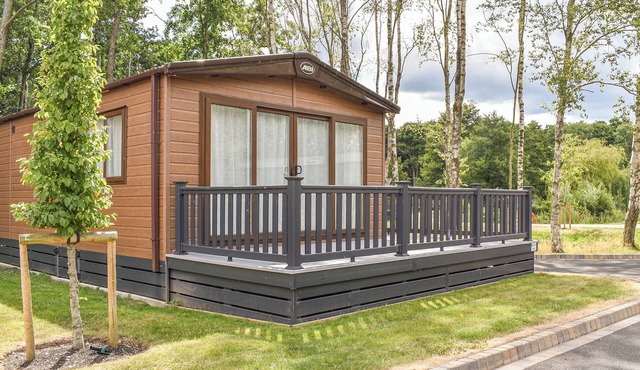 2 bedroom accommodation in Landford, near New Forest