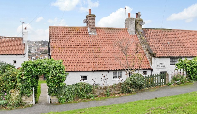 2 bedroom accommodation in Whitby