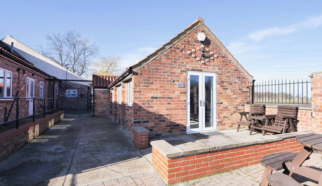 2 bedroom accommodation in Murton, near York