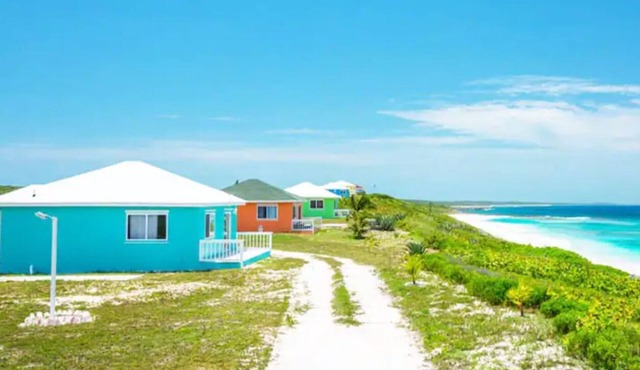 2 Bedroom, Beach Cottage