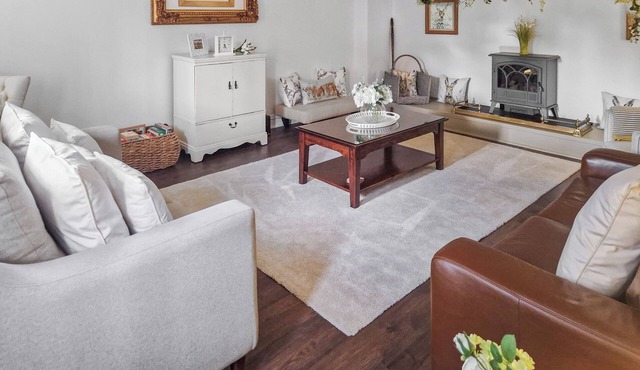 2 bedroom accommodation in Loftus, near Saltburn by the Sea