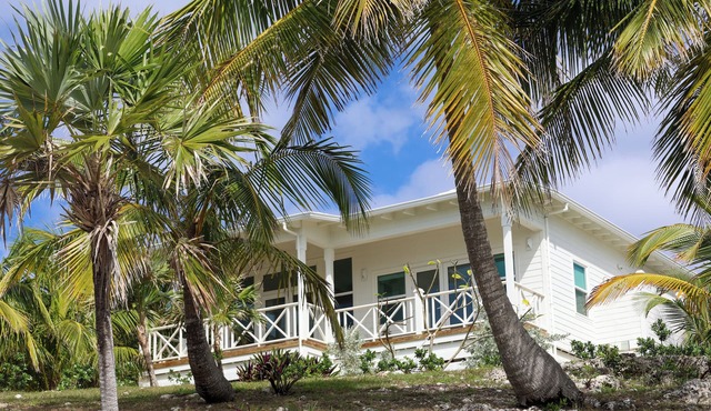 2-BR, 2-Bath Abaco Bahamas Villa on Great Guana Cay Steps from Beach & Sea