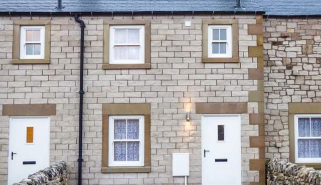 2 Primitive Croft, Chelmorton