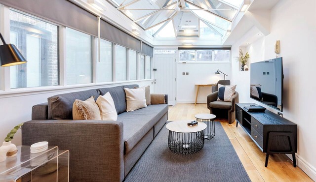 2Bedr/3Beds/2Bath Covent Garden 3min subway